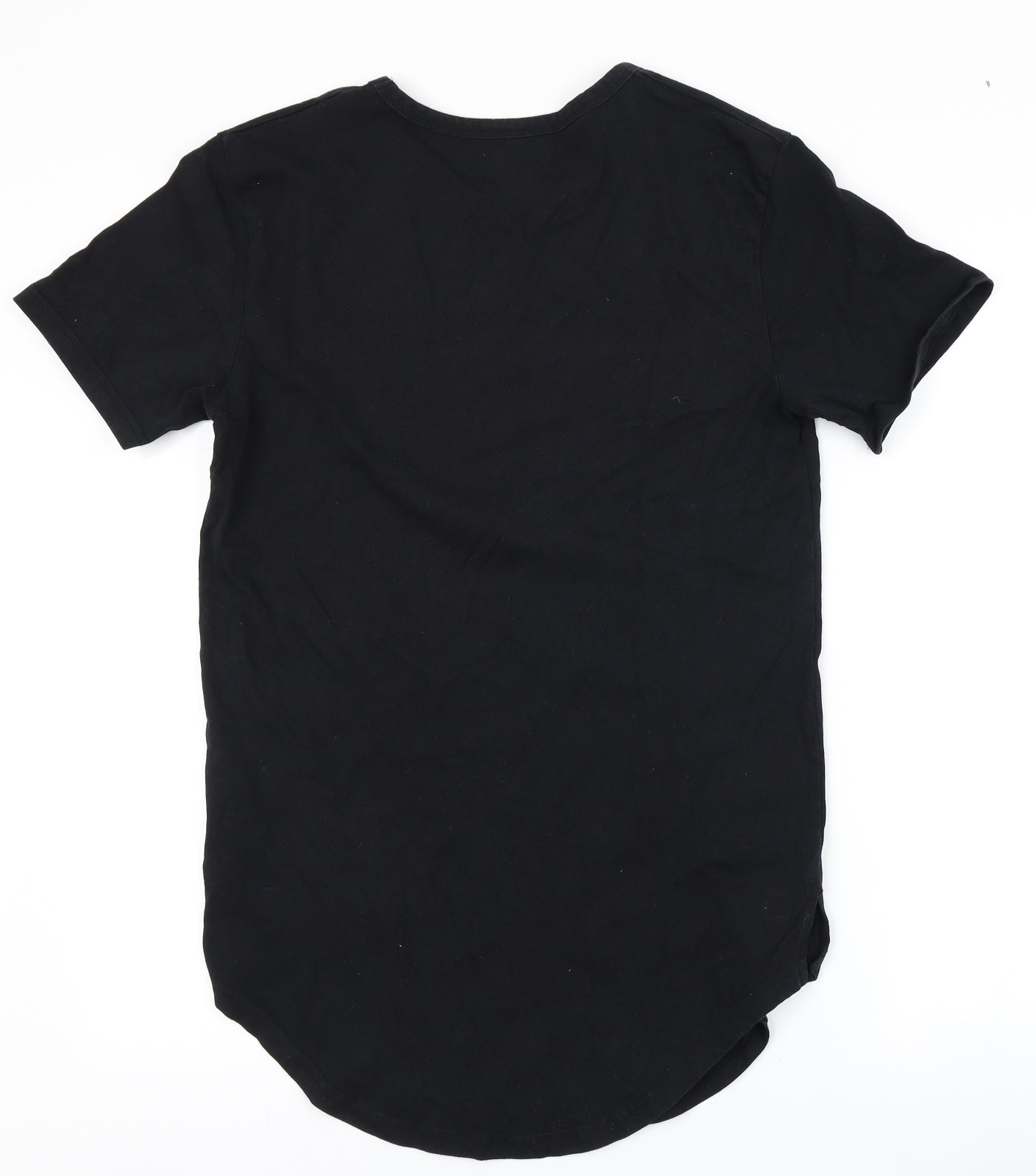 Saint Morta Mens Black    T-Shirt Size M