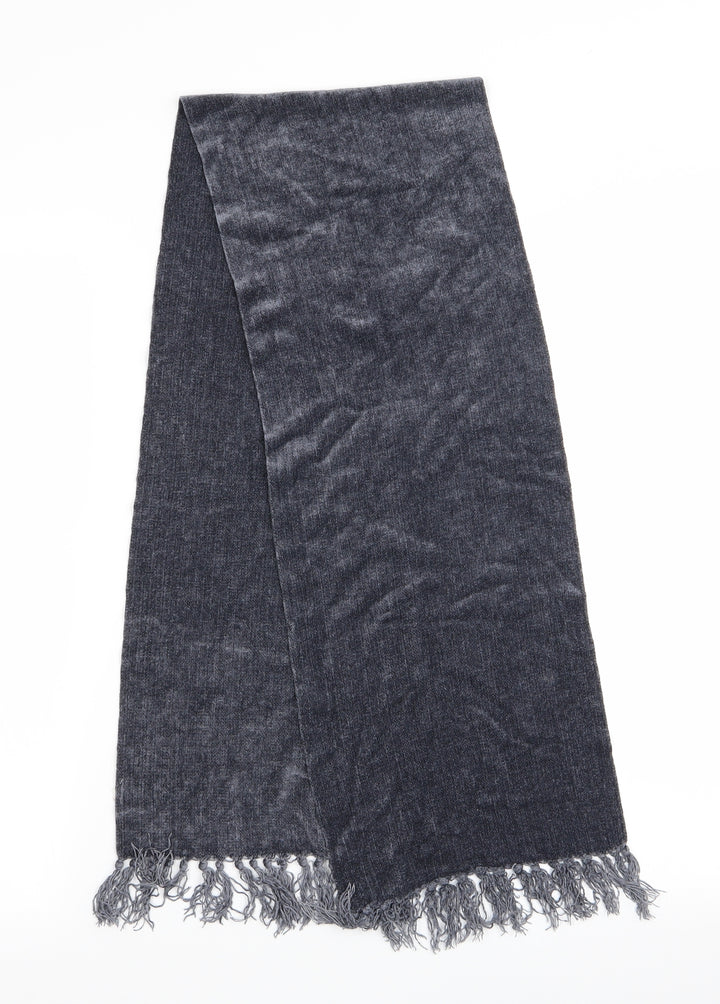 Preworn Womens Silver Scarf