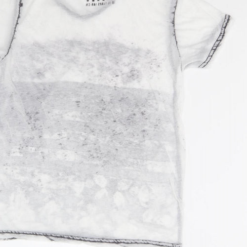 Pimark Boys White   Basic T-Shirt Size 10-11 Years