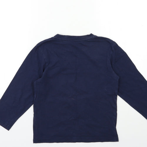 Preworn Boys Blue   Basic T-Shirt Size 6-7 Years  - football