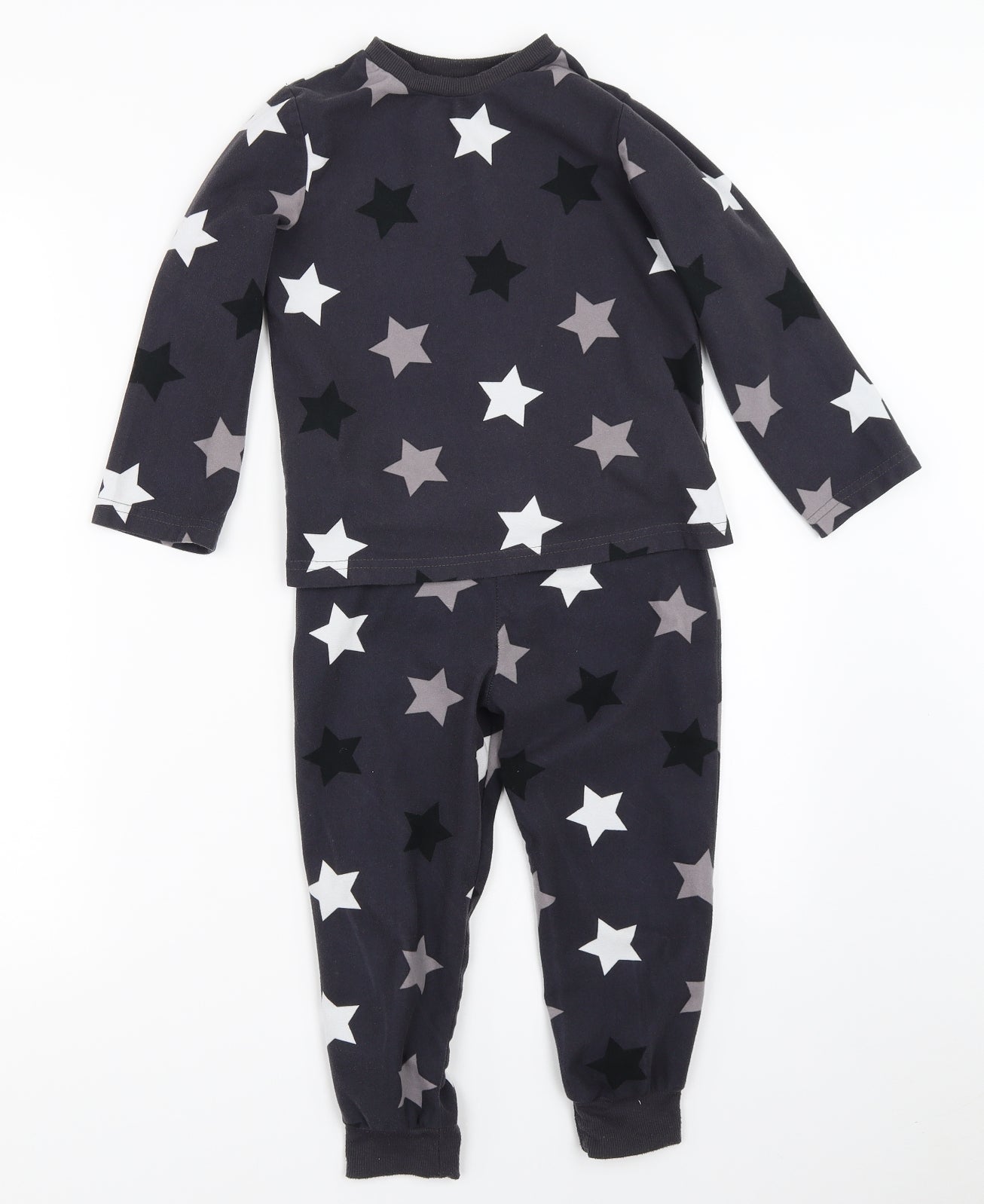 F&F Boys Grey Solid   Pyjama Set Size 4-5 Years