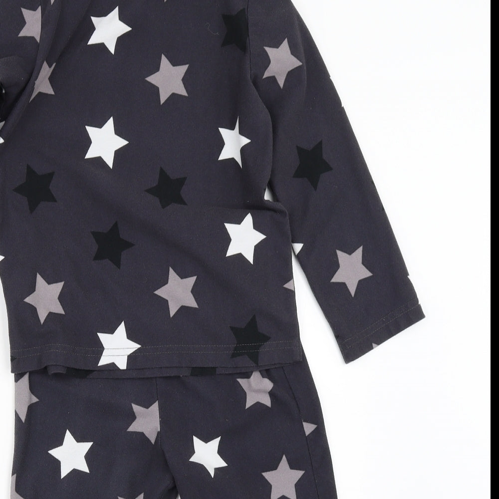 F&F Boys Grey Solid   Pyjama Set Size 4-5 Years