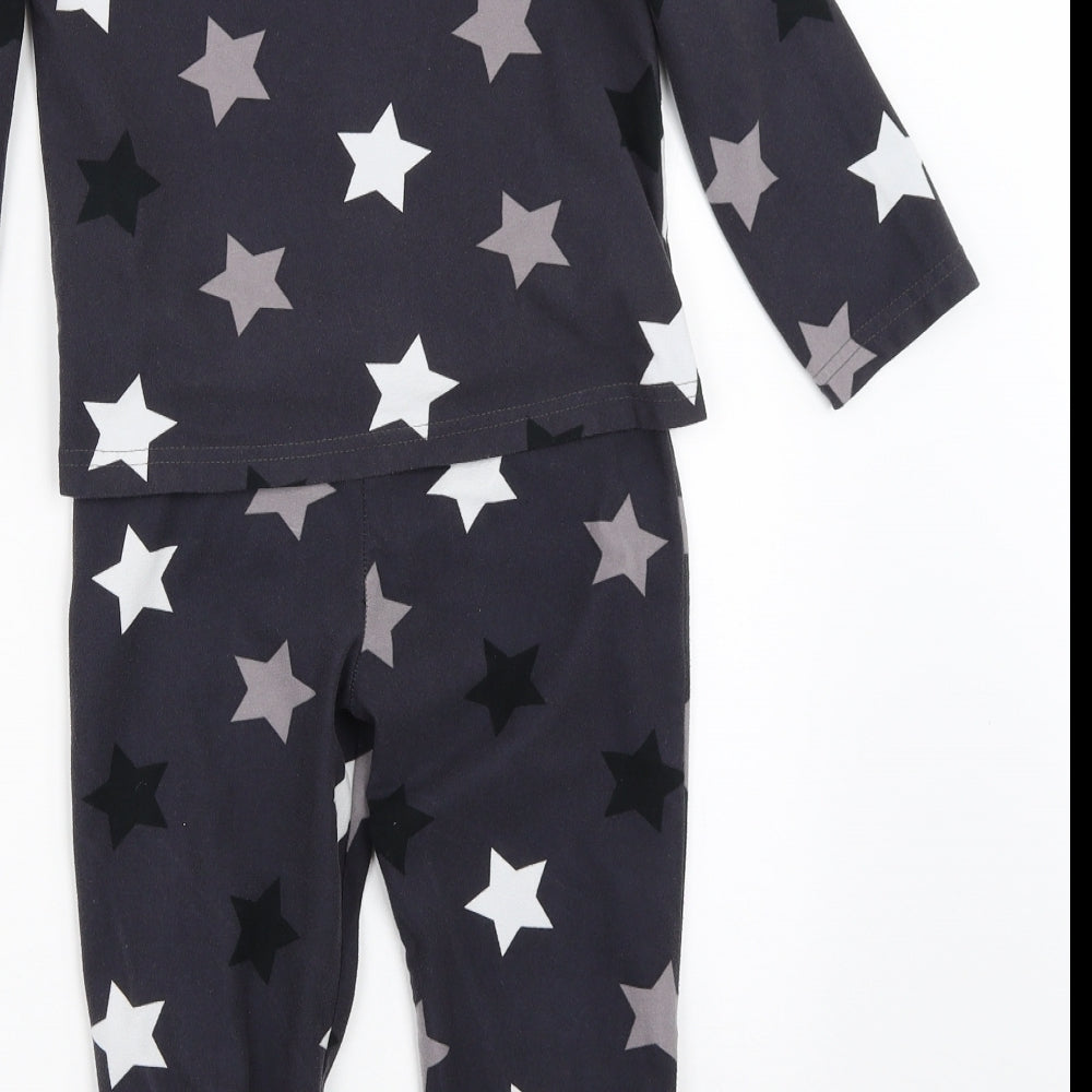F&F Boys Grey Solid   Pyjama Set Size 4-5 Years