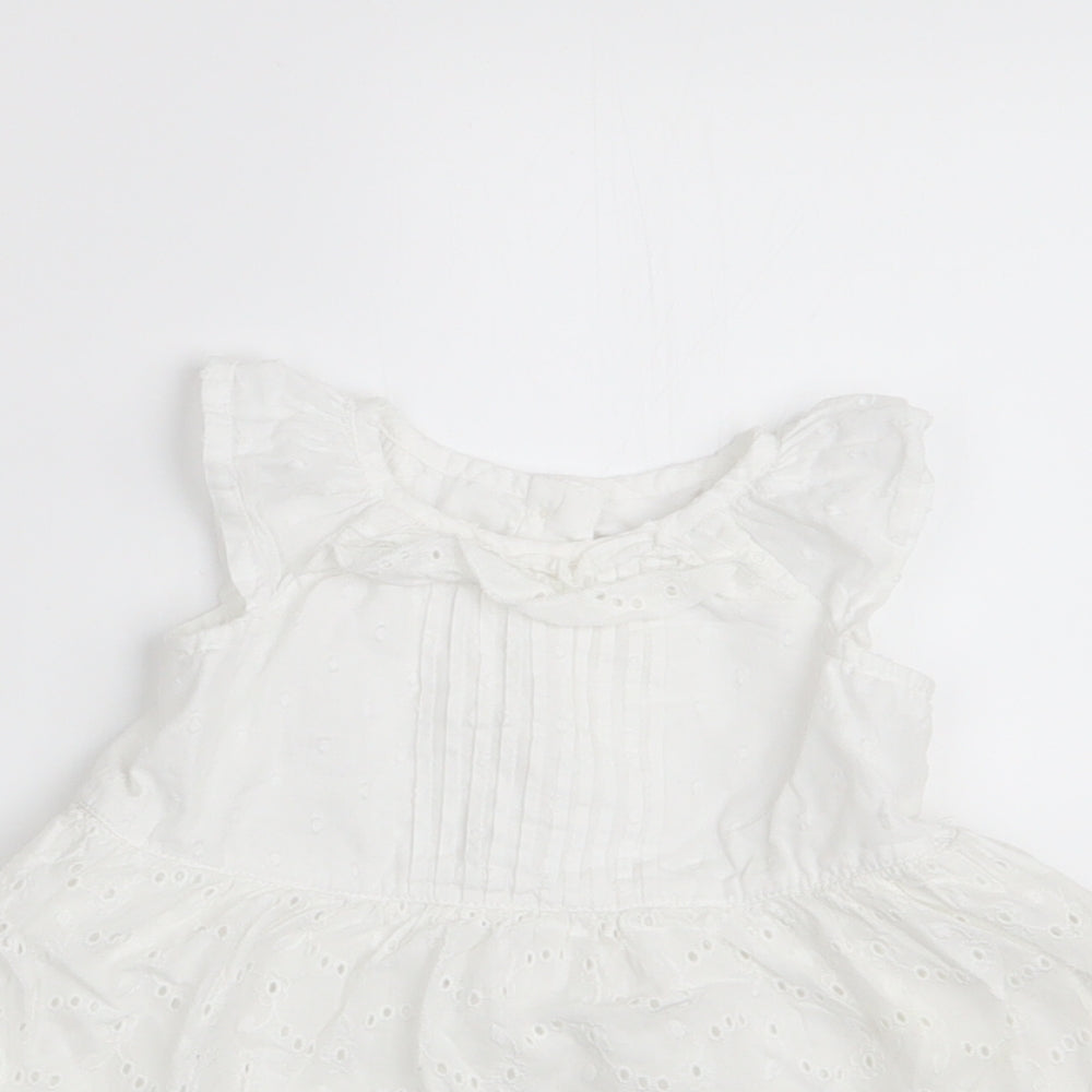 George Girls White Floral  Fit & Flare  Size 3-6 Months
