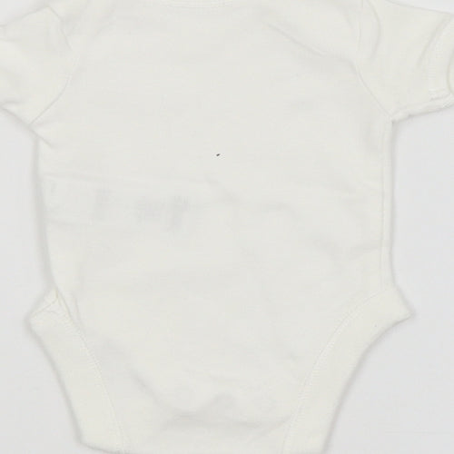 F&F Baby White   Babygrow One-Piece Size 0-3 Months