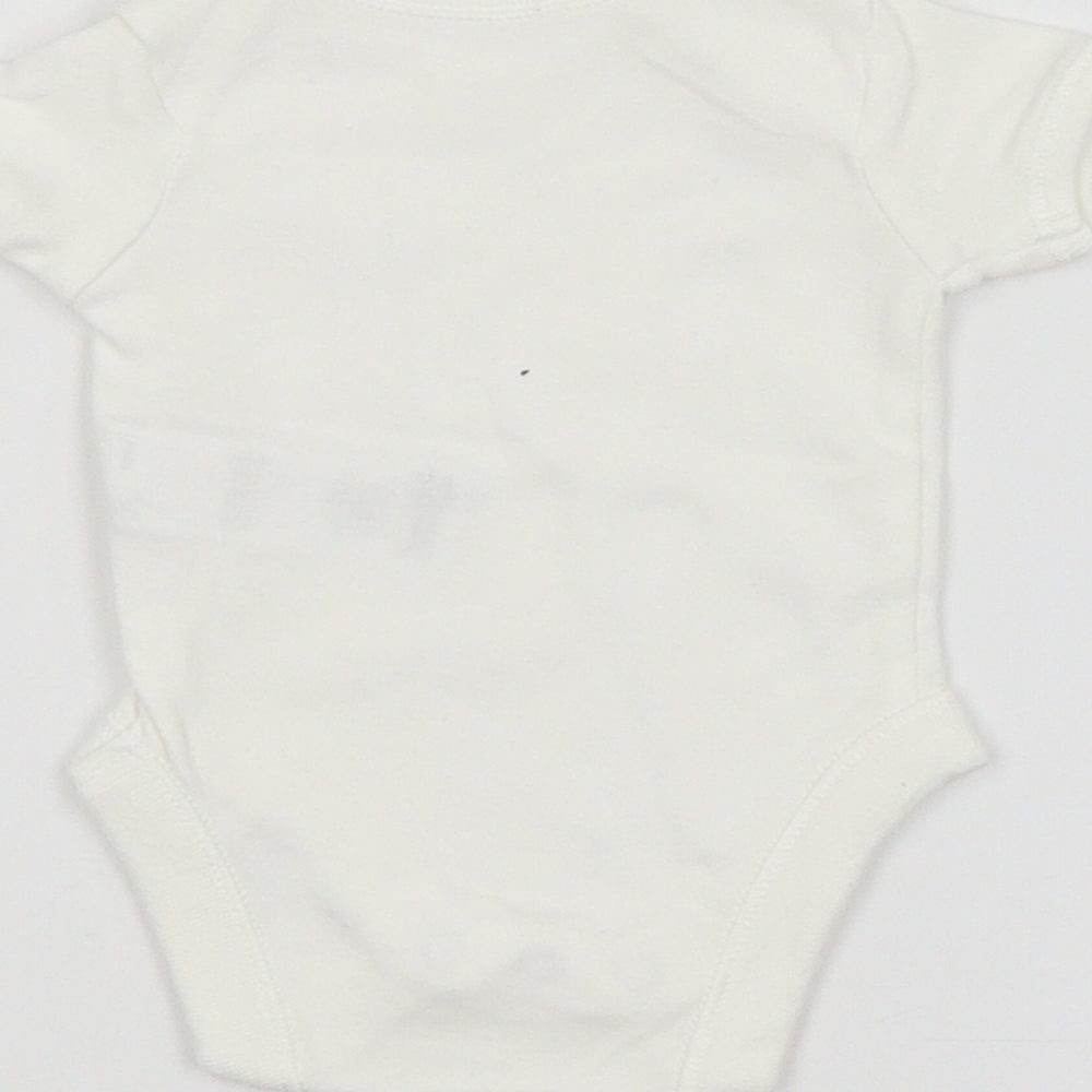 F&F Baby White   Babygrow One-Piece Size 0-3 Months