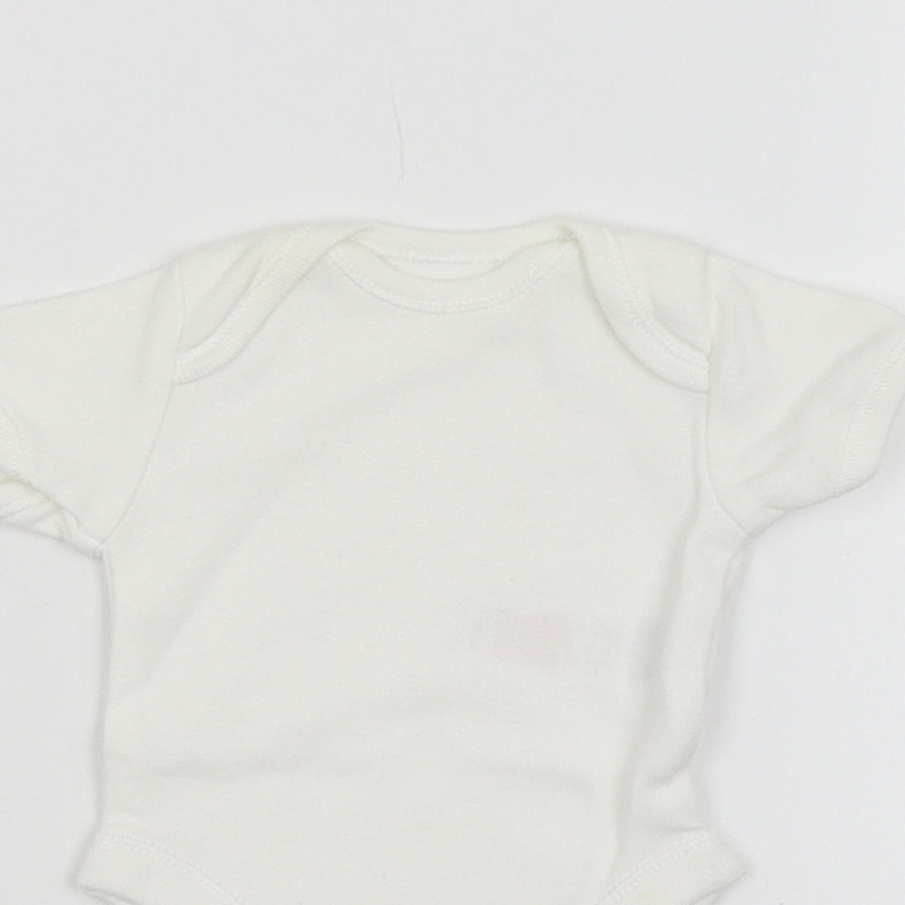 F&F Baby White   Babygrow One-Piece Size 0-3 Months
