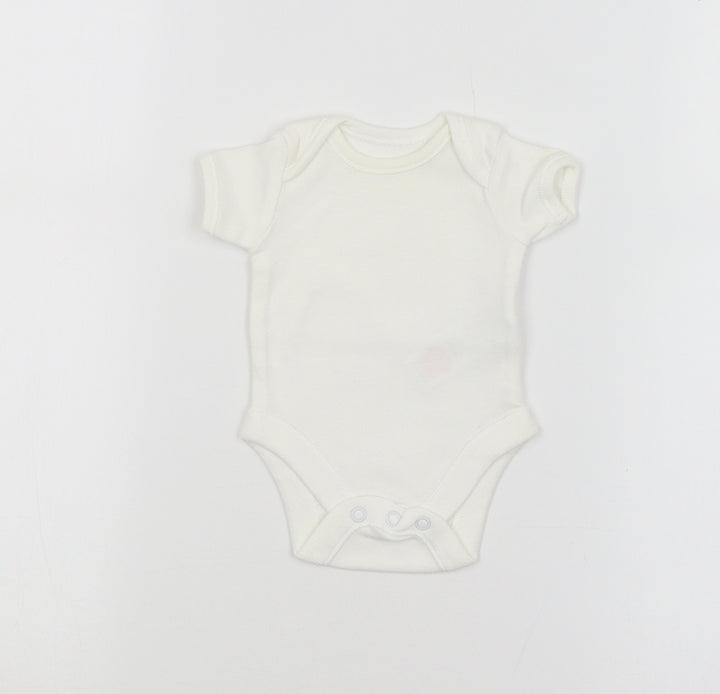 F&F Baby White   Babygrow One-Piece Size 0-3 Months