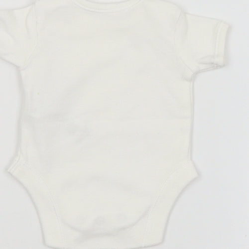 F&F Baby White   Babygrow One-Piece Size 0-3 Months
