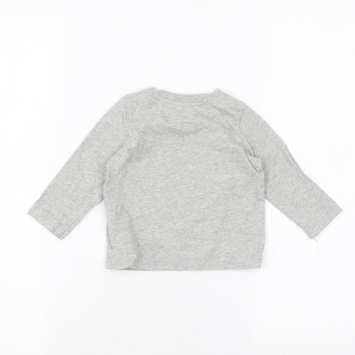 Gap Baby Grey   Basic T-Shirt Size 6-9 Months