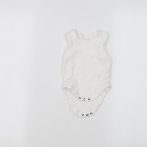 Nutmeg Baby White   Babygrow One-Piece Size 3-6 Months