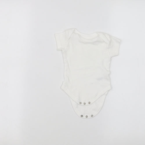 Nutmeg Baby White   Babygrow One-Piece Size 0-3 Months