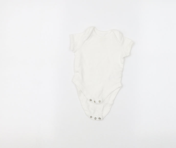 George Baby White   Babygrow One-Piece Size 3-6 Months