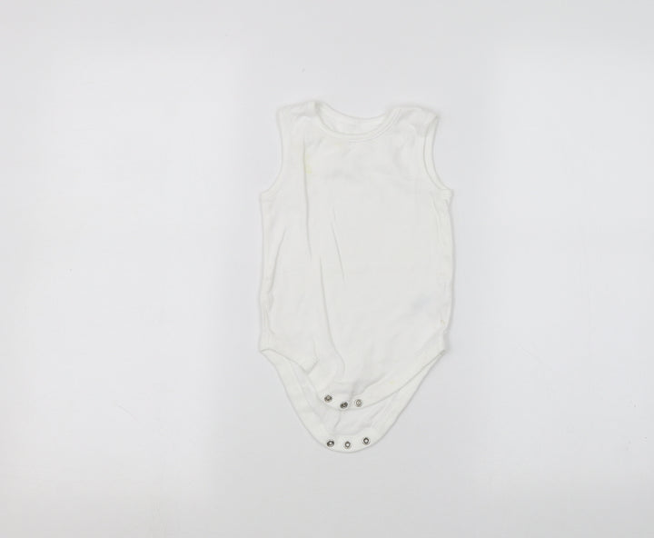 Nutmeg Baby White   Babygrow One-Piece Size 12-18 Months