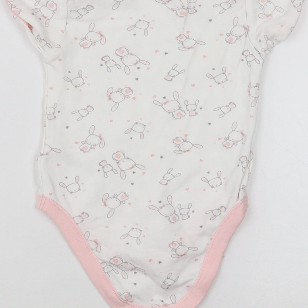 George Baby White   Babygrow One-Piece Size 12-18 Months