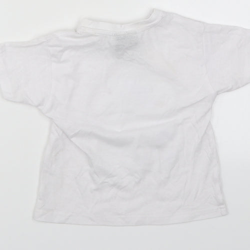 Preworn Boys White   Basic T-Shirt Size 3-4 Years  - Pudsey