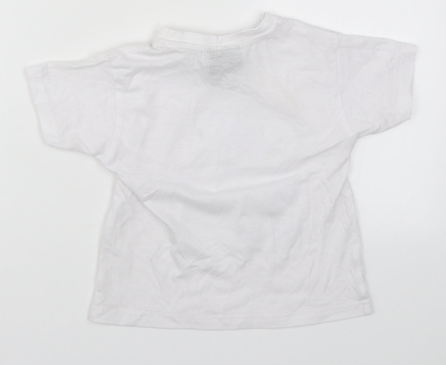 Preworn Boys White   Basic T-Shirt Size 3-4 Years  - Pudsey