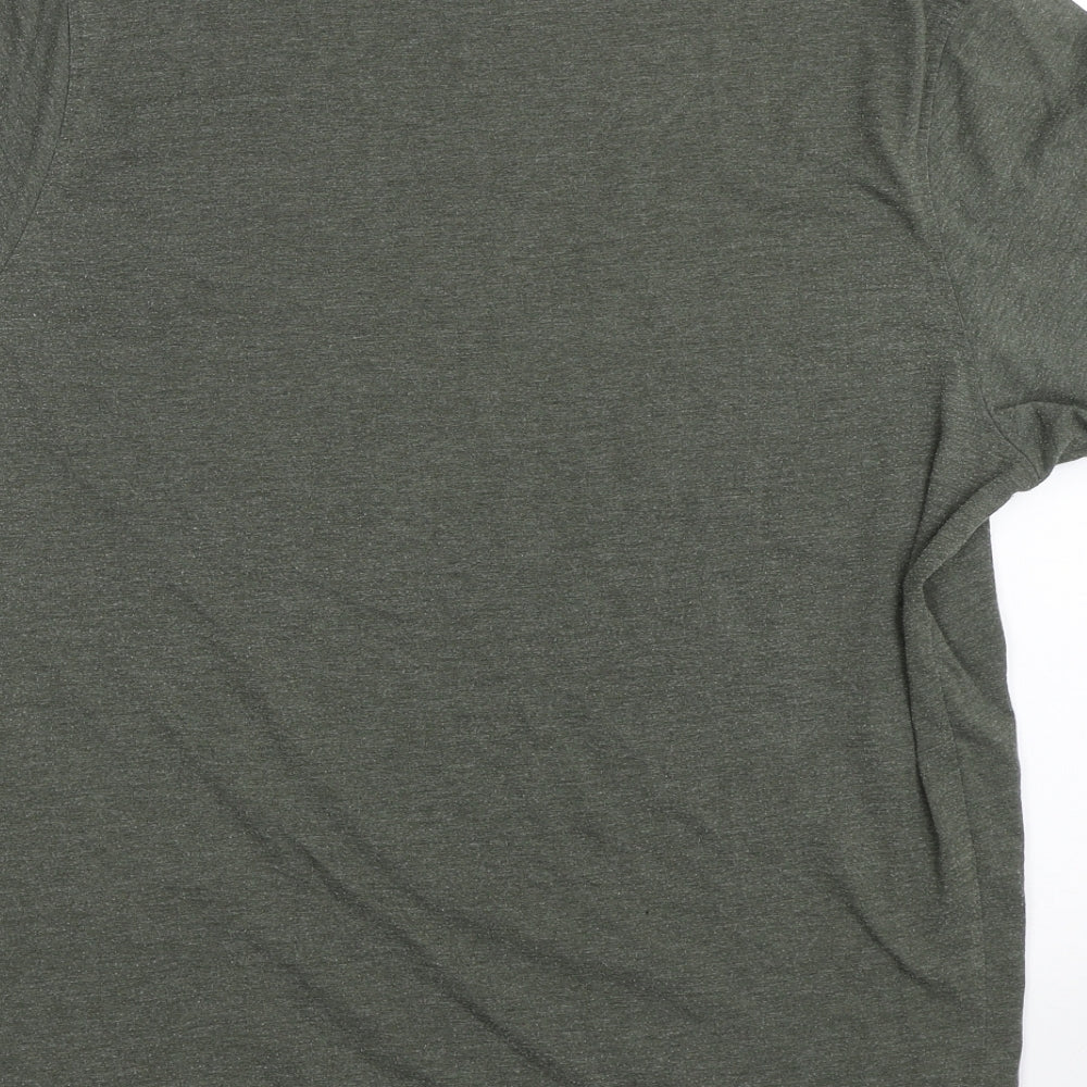 Mountain Warehouse Mens Green    T-Shirt Size L