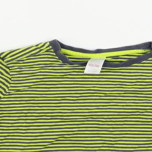 Boots club  Boys Yellow Striped  Basic T-Shirt Size 4-5 Years