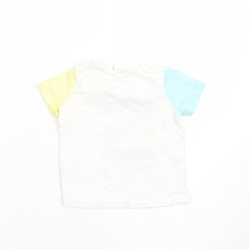 Disney Baby White   Basic T-Shirt Size 6-9 Months  - Mickey and Friends