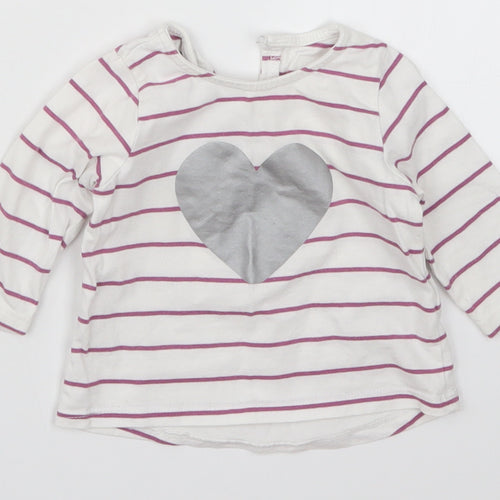 Preworn Girls White Striped  Basic T-Shirt Size 3-6 Months  - Love Heart