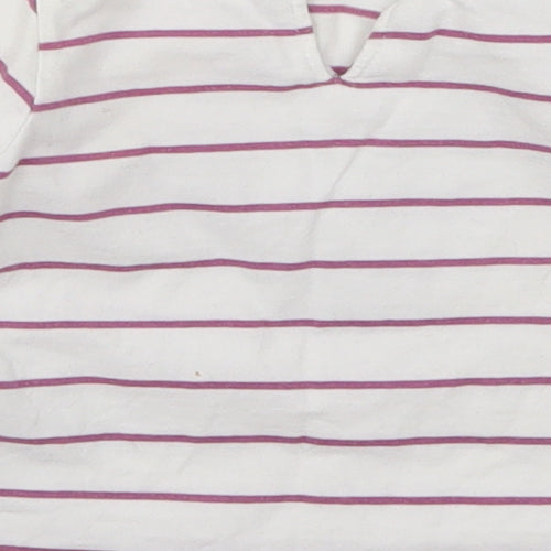 Preworn Girls White Striped  Basic T-Shirt Size 3-6 Months  - Love Heart