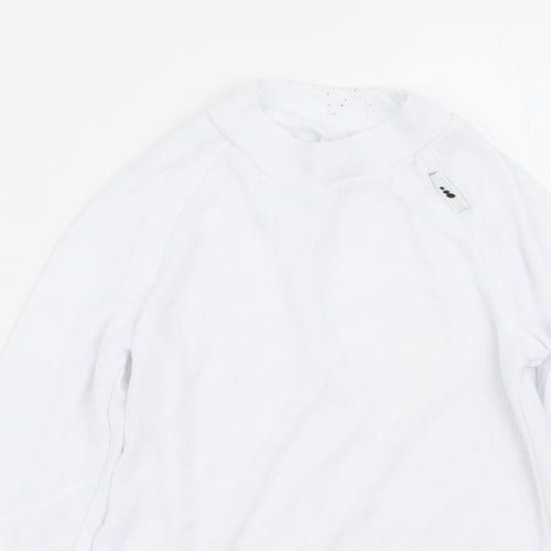 DECATHLON Boys White   Basic T-Shirt Size 8 Years