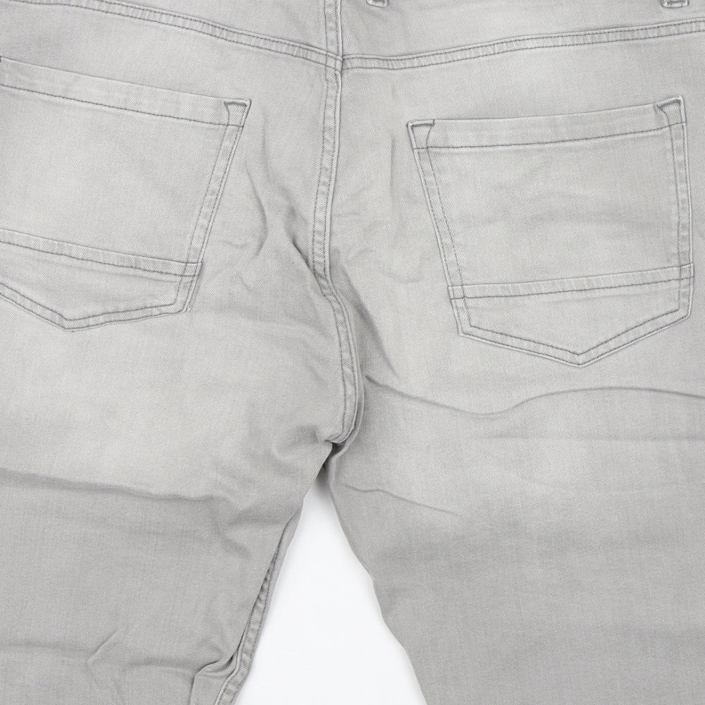 ACW85 Mens Grey   Bermuda Shorts Size 38