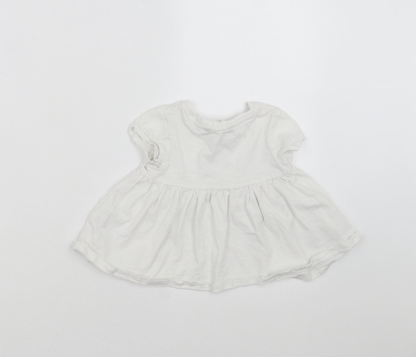 George Girls White   Basic T-Shirt Size 12-18 Months  - smiles all day