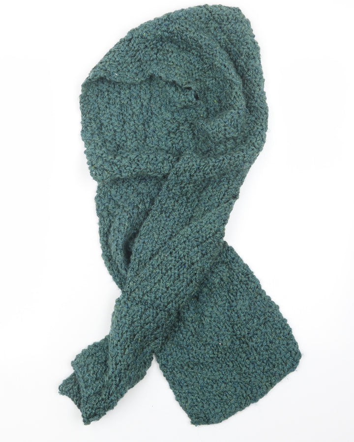 Preworn Womens Green  Knit  Scarf