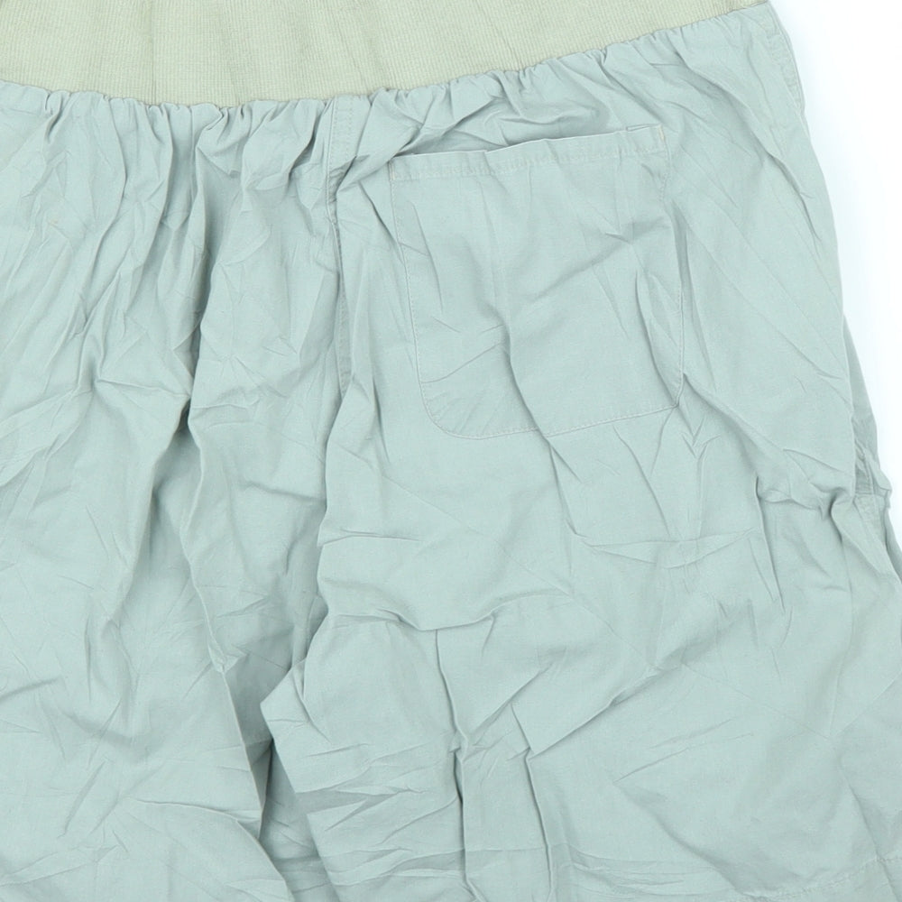 BM Womens Green   Bermuda Shorts Size 12