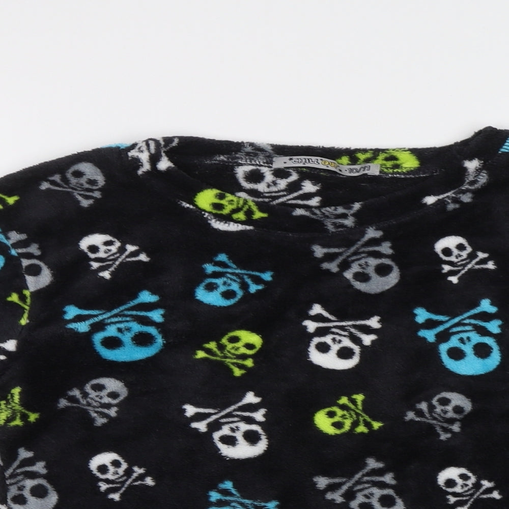 Chill Out Boys Black    Pyjama Top Size 10-11 Years  - Skull Print