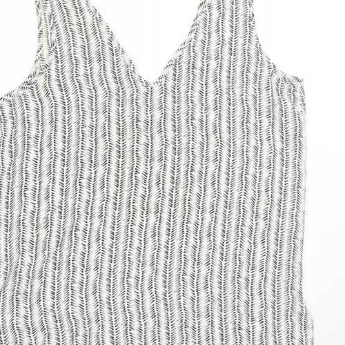 Primark Womens White Geometric  Basic Blouse Size 10