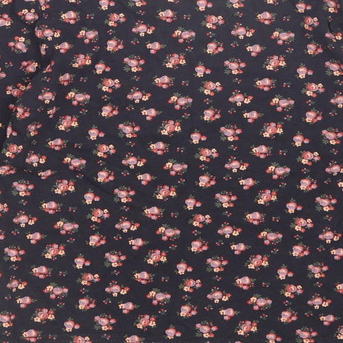 Young Dimension Girls Black Floral  Basic T-Shirt Size 6-7 Years