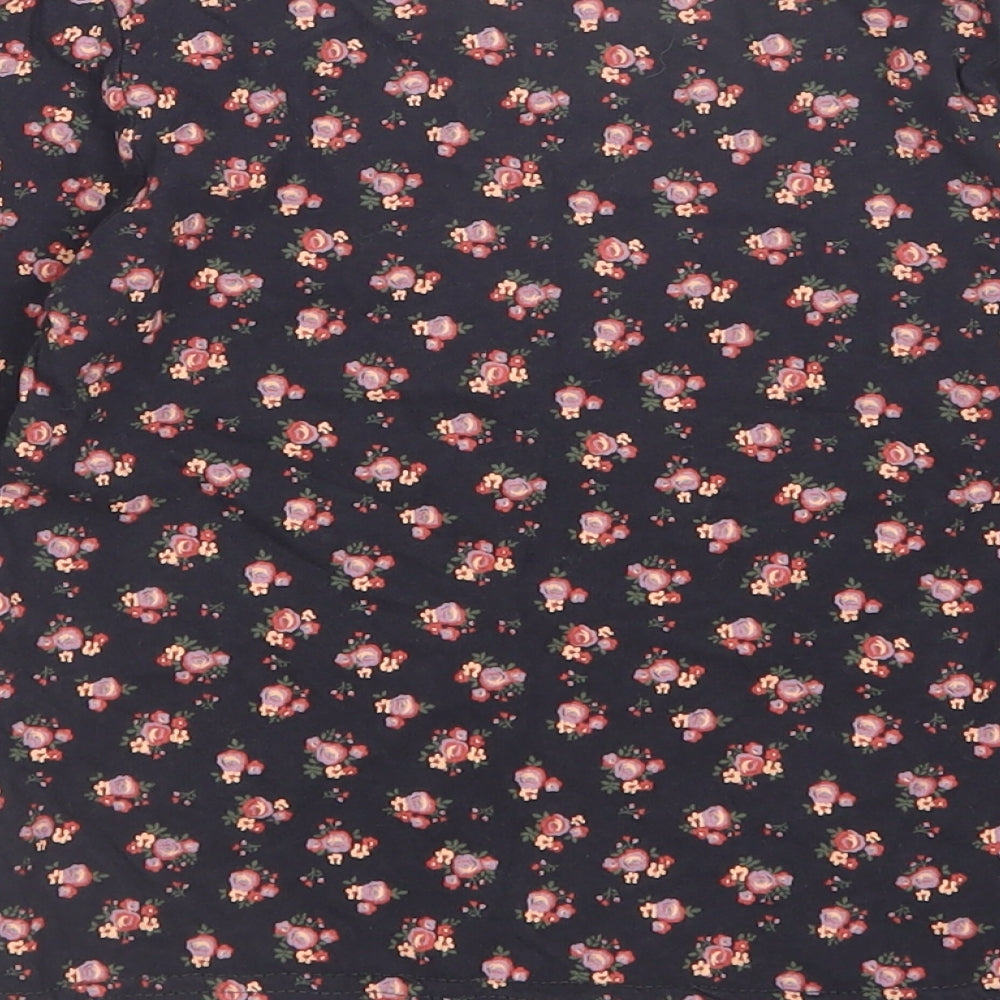 Young Dimension Girls Black Floral  Basic T-Shirt Size 6-7 Years