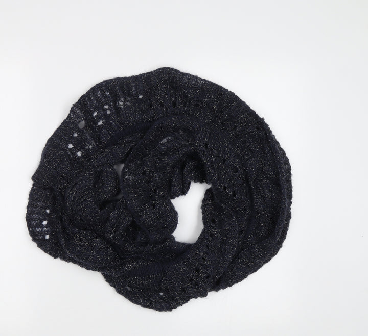 Preworn Womens Blue Knit Scarf