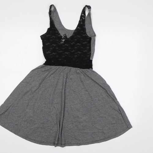 H&M Womens Grey   Fit & Flare  Size 6