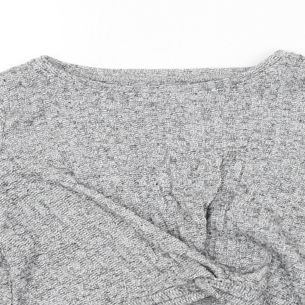 Nutmeg Girls Silver   Pullover Jumper Size 7-8 Years