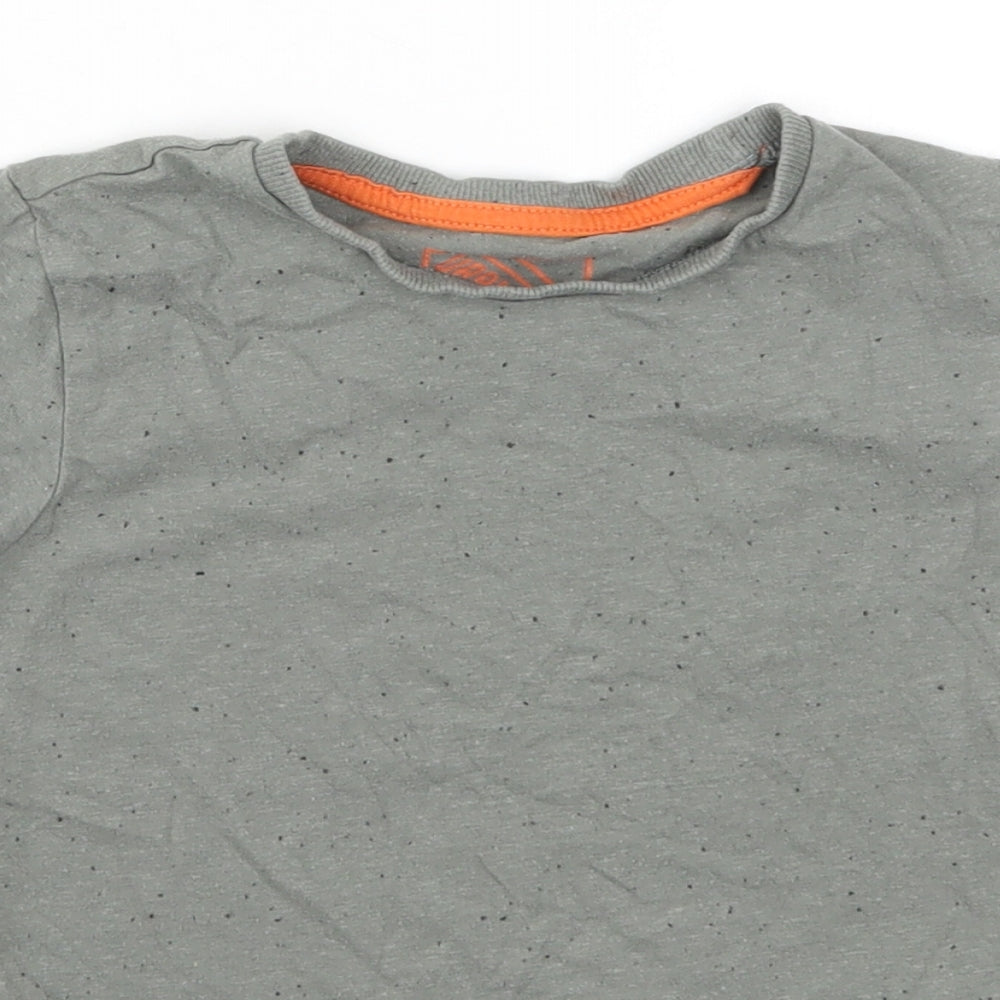 Matalan Boys Grey   Basic T-Shirt Size 7 Years