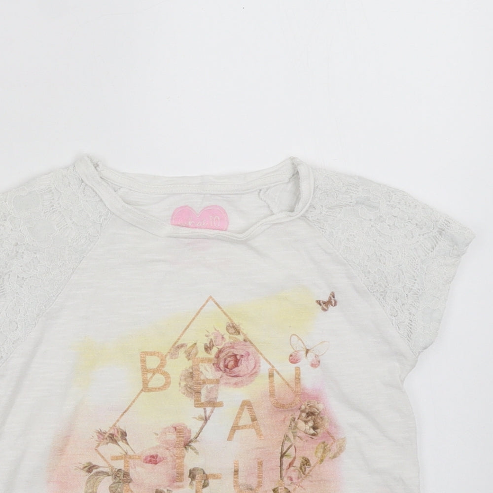 F&F Girls White   Basic T-Shirt Size 5-6 Years  - flowers, beautiful