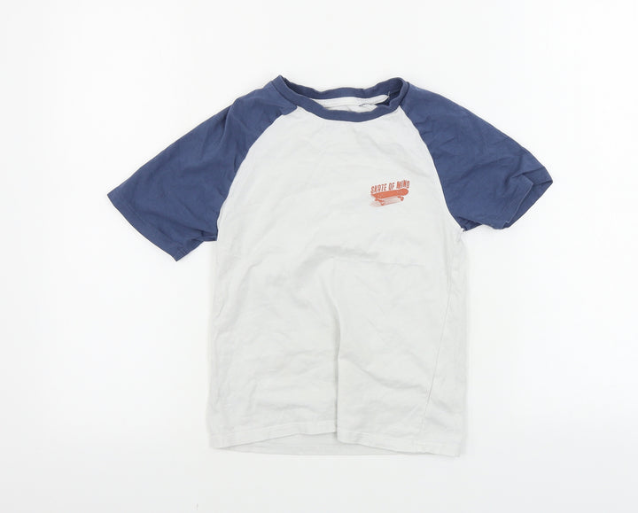 Marks and Spencer  Boys White   Basic T-Shirt Size 6-7 Years