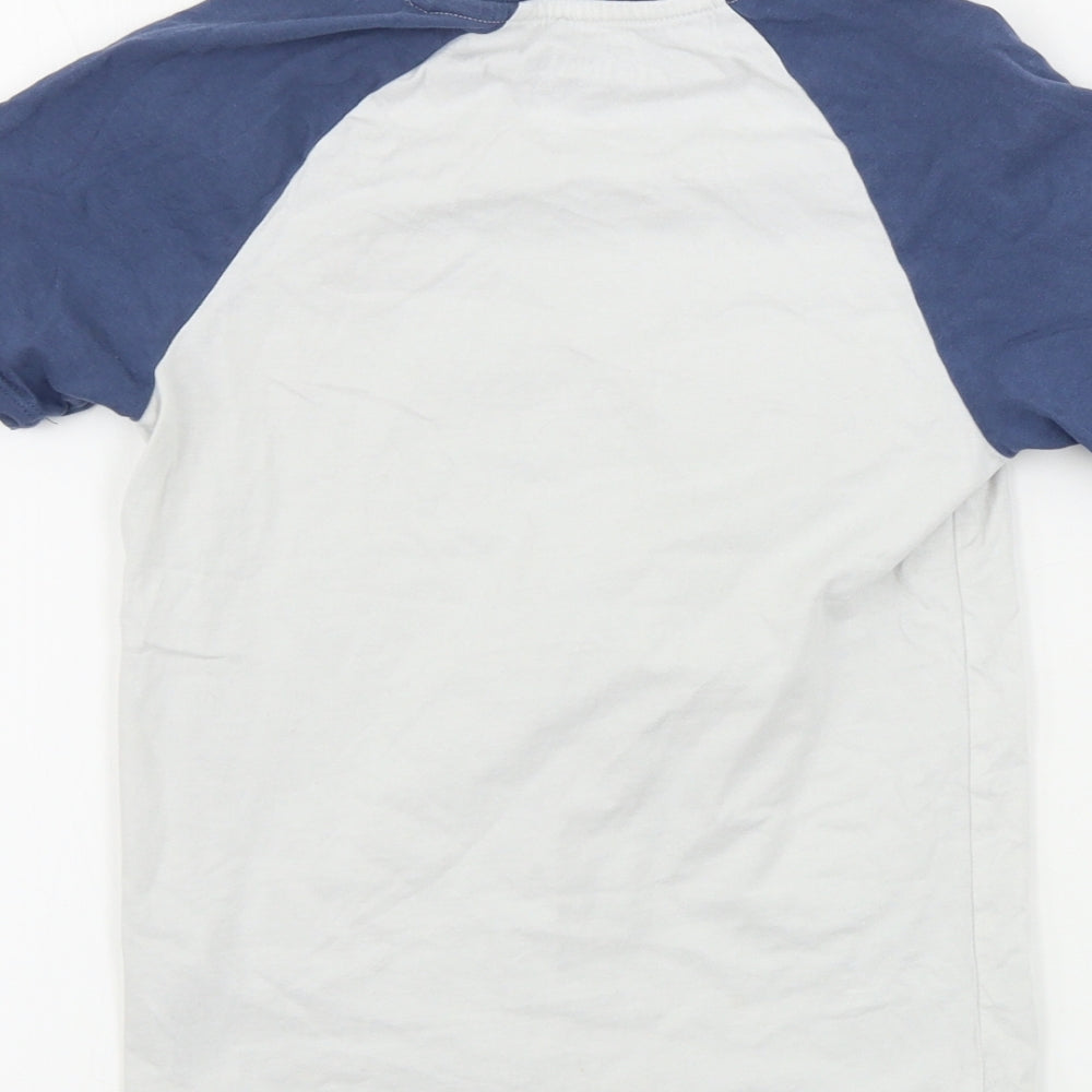 Marks and Spencer  Boys White   Basic T-Shirt Size 6-7 Years