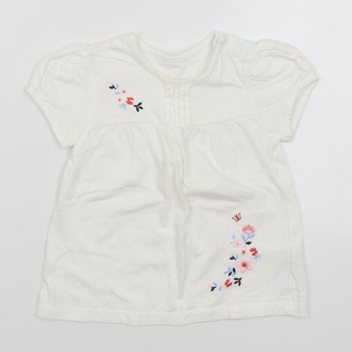 Little Nutmeg Baby White   Basic T-Shirt Size 12-18 Months