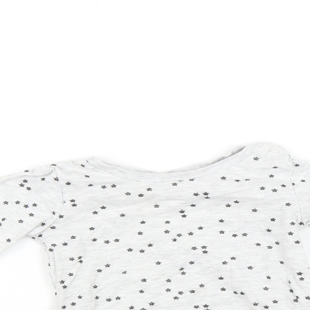 Primark Baby Grey   Basic T-Shirt Size 6-9 Months