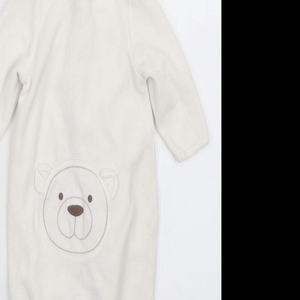 Gap Baby White   Babygrow One-Piece Size 6-9 Months