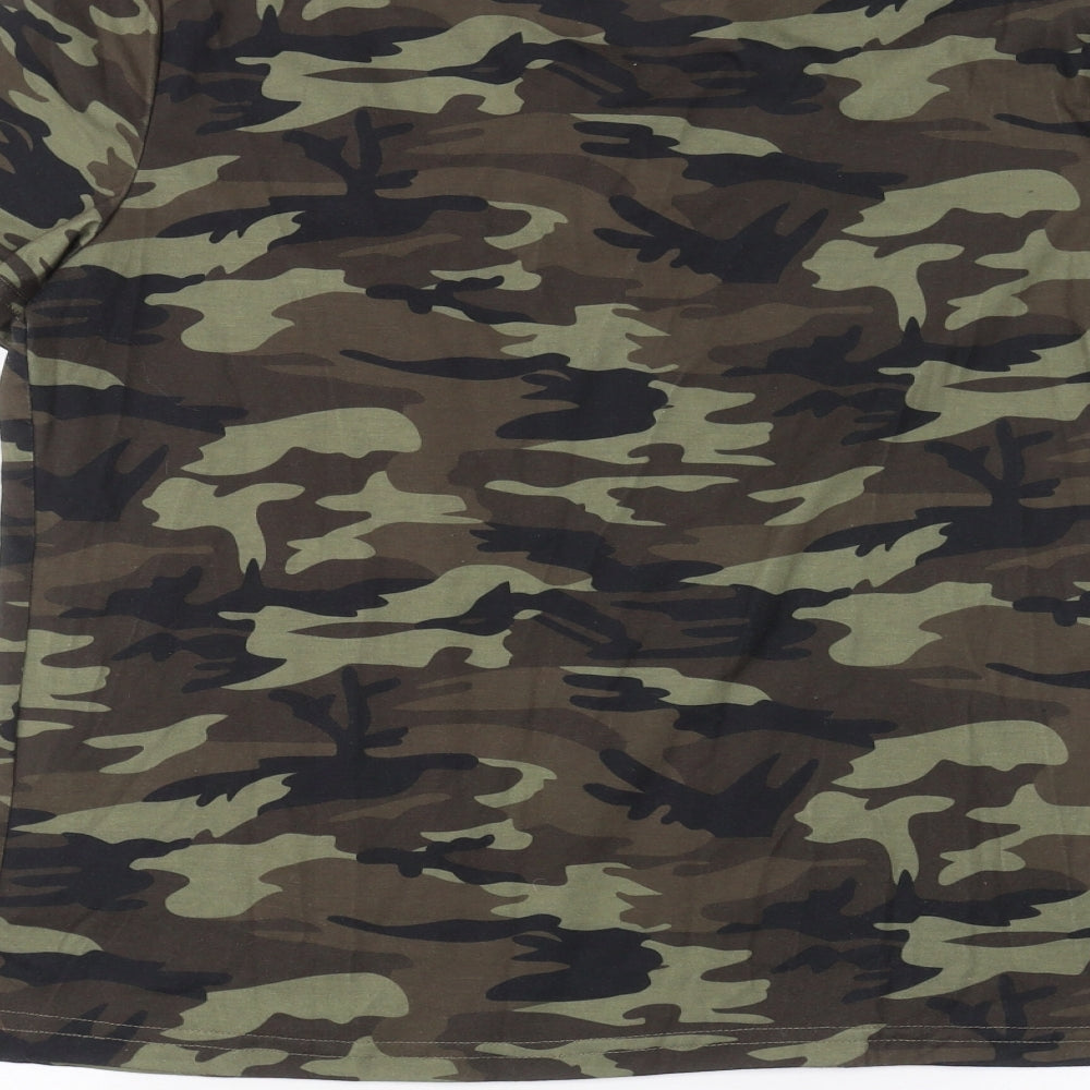 SheIn Womens Green Camouflage  Basic T-Shirt Size M