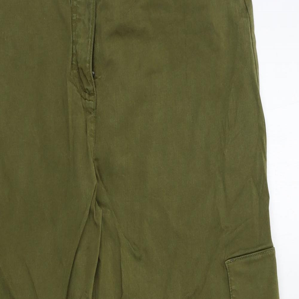 Preworn Womens Green  Denim Skinny Jeans Size 32 in L28 in