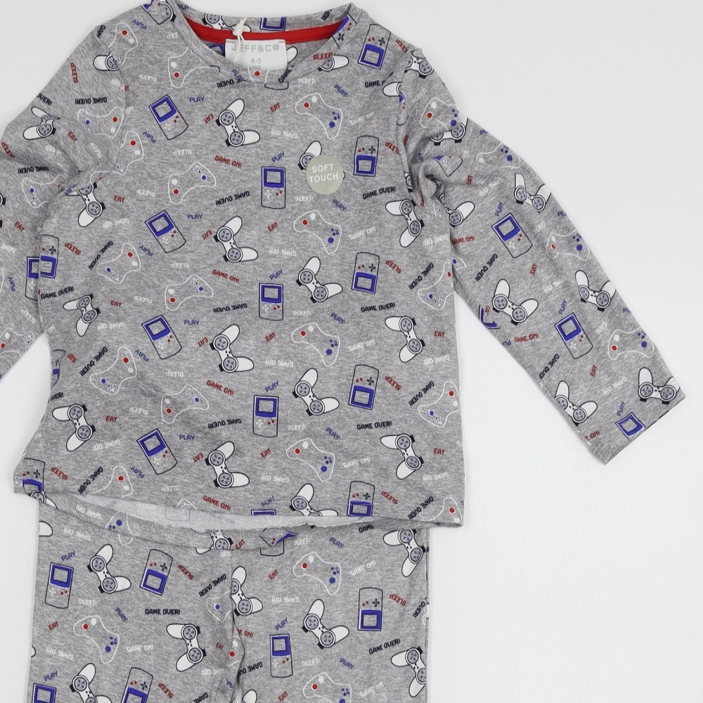 Jeff & Co Boys Grey Geometric Jersey  Pyjama Set Size 4-5 Years  - Gamer