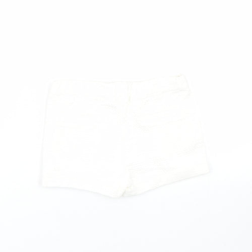 Zara Girls White Argyle/Diamond  Cropped Trousers Size 18-24 Months  - Shorts