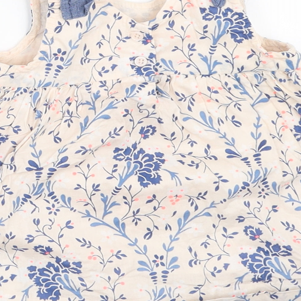 Gap Girls Beige   Fit & Flare  Size 3-6 Months